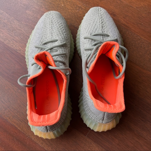 Yeezy Boost 350 V2 Desert Sage - Picture 2 of 7